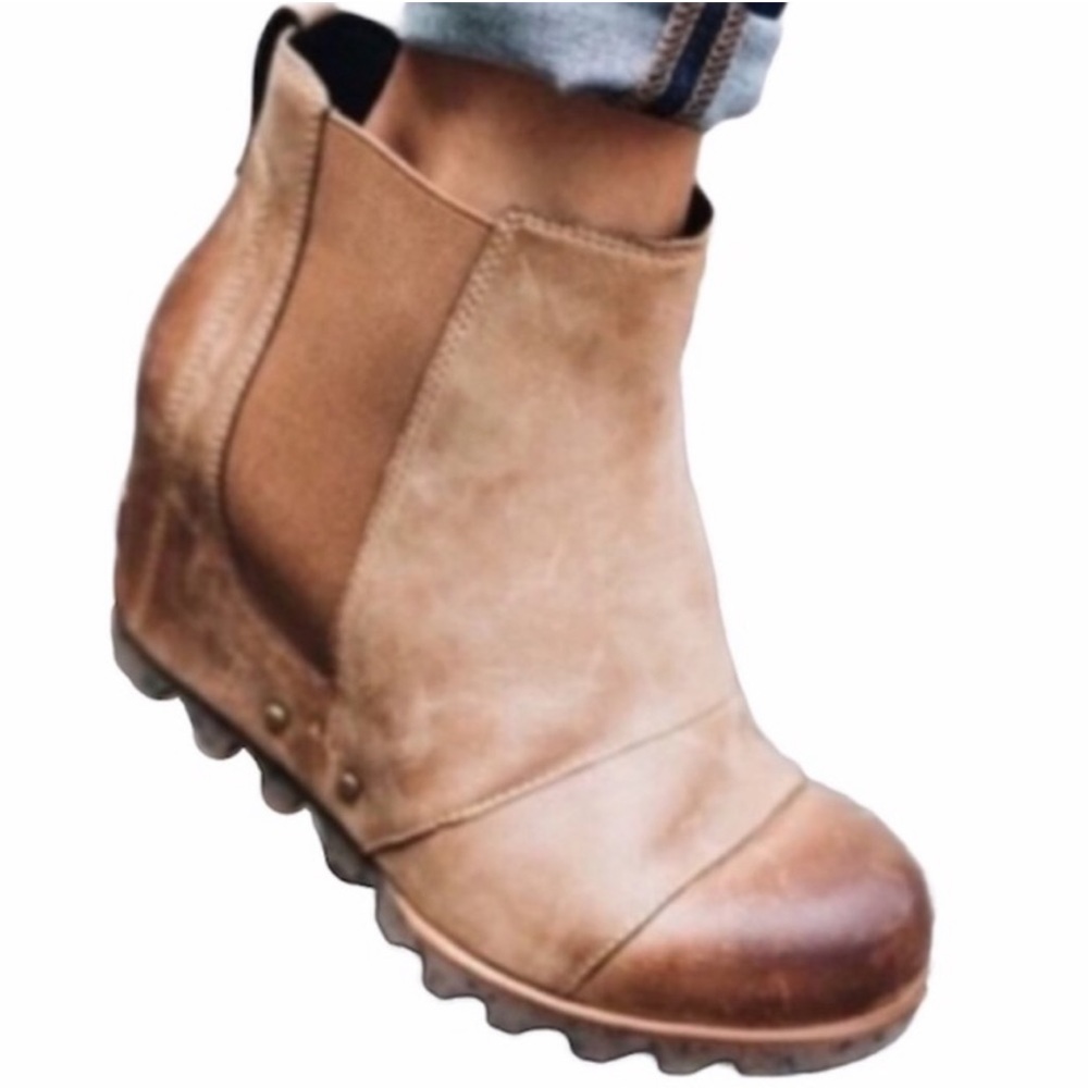 Sorel wedges boots